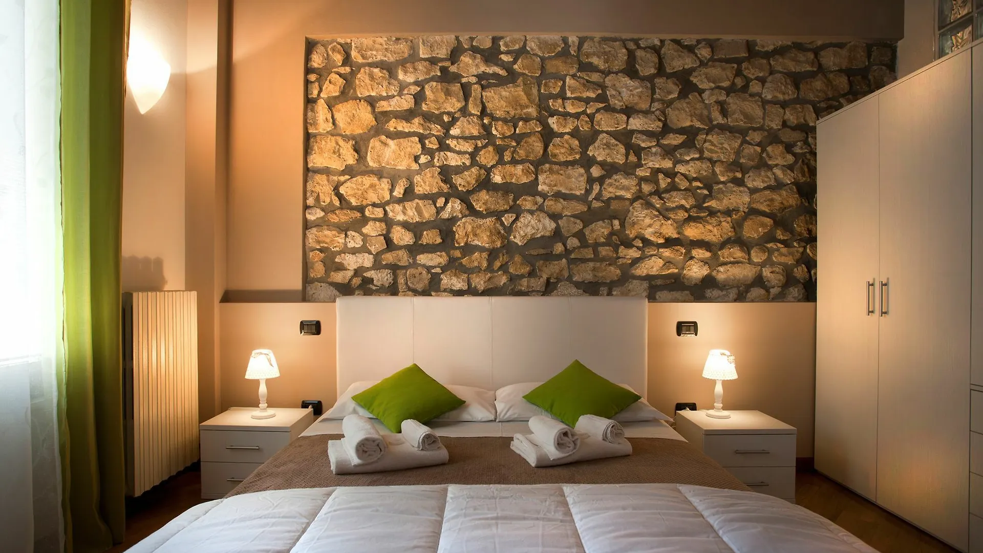 Casa Verde Verona Italy